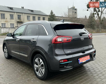 Сірий Кіа Niro, об'ємом двигуна 0 л та пробігом 155 тис. км за 16709 $, фото 8 на Automoto.ua