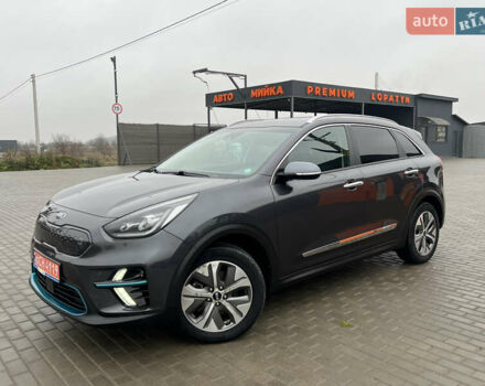 Сірий Кіа Niro, об'ємом двигуна 0 л та пробігом 155 тис. км за 16709 $, фото 2 на Automoto.ua