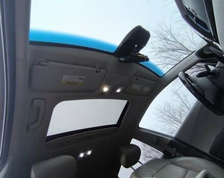 Сірий Кіа Niro, об'ємом двигуна 1.58 л та пробігом 80 тис. км за 21000 $, фото 8 на Automoto.ua