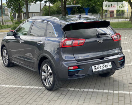 Сірий Кіа Niro, об'ємом двигуна 0 л та пробігом 170 тис. км за 18200 $, фото 36 на Automoto.ua