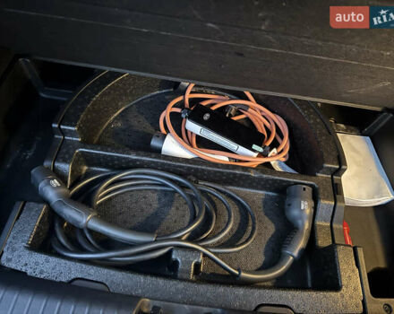 Серый Киа Niro, объемом двигателя 0 л и пробегом 157 тыс. км за 17900 $, фото 30 на Automoto.ua