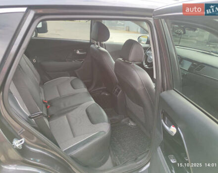 Киа Niro 2019 в Трускавце на Automoto.ua Серый Киа Niro, объемом двигателя 0 л и пробегом 119 тыс. км за 16300 $, фото 8 на Automoto.ua