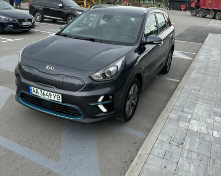 Сірий Кіа Niro, об'ємом двигуна 0 л та пробігом 105 тис. км за 21700 $, фото 37 на Automoto.ua