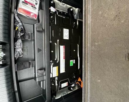 Сірий Кіа Niro, об'ємом двигуна 1.58 л та пробігом 96 тис. км за 17500 $, фото 10 на Automoto.ua