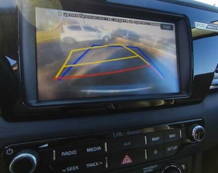 Сірий Кіа Niro, об'ємом двигуна 0 л та пробігом 154 тис. км за 18000 $, фото 30 на Automoto.ua