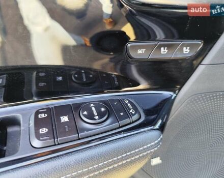 Серый Киа Niro, объемом двигателя 0 л и пробегом 129 тыс. км за 18555 $, фото 39 на Automoto.ua