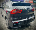 Серый Киа Niro, объемом двигателя 0 л и пробегом 102 тыс. км за 18900 $, фото 7 на Automoto.ua