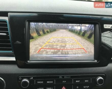 Серый Киа Niro, объемом двигателя 0 л и пробегом 100 тыс. км за 18750 $, фото 18 на Automoto.ua