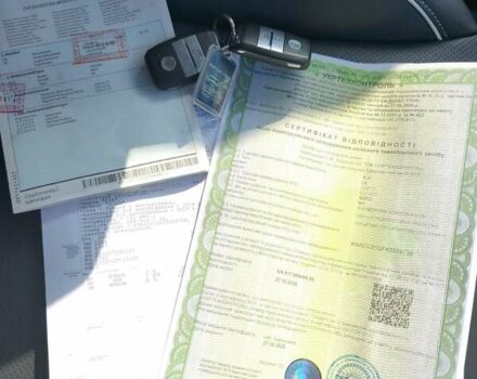 Сірий Кіа Niro, об'ємом двигуна 0 л та пробігом 154 тис. км за 18000 $, фото 74 на Automoto.ua