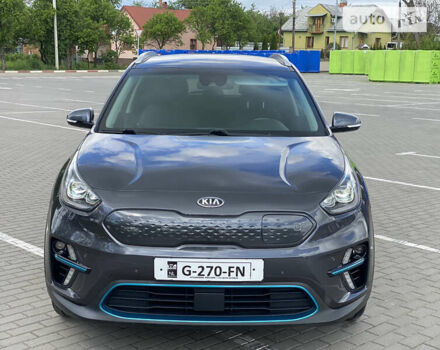 Сірий Кіа Niro, об'ємом двигуна 0 л та пробігом 170 тис. км за 18200 $, фото 12 на Automoto.ua