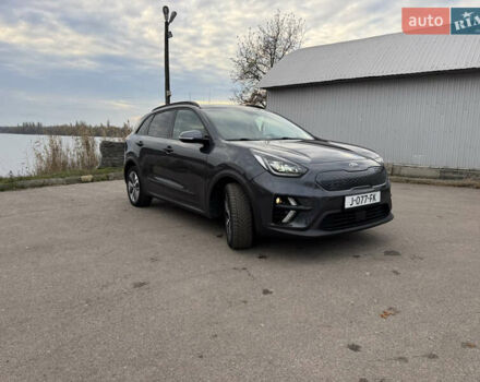 Сірий Кіа Niro, об'ємом двигуна 0 л та пробігом 101 тис. км за 16800 $, фото 1 на Automoto.ua