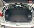 Сірий Кіа Niro, об'ємом двигуна 0 л та пробігом 110 тис. км за 16400 $, фото 15 на Automoto.ua