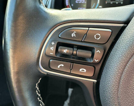 Киа Niro 2019 в Хмельницком на Automoto.ua Серый Киа Niro, объемом двигателя 0 л и пробегом 106 тыс. км за 17500 $, фото 16 на Automoto.ua