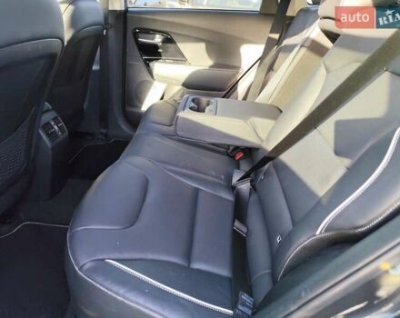 Серый Киа Niro, объемом двигателя 0 л и пробегом 129 тыс. км за 18555 $, фото 48 на Automoto.ua