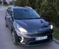 Серый Киа Niro, объемом двигателя 0 л и пробегом 66 тыс. км за 21700 $, фото 5 на Automoto.ua