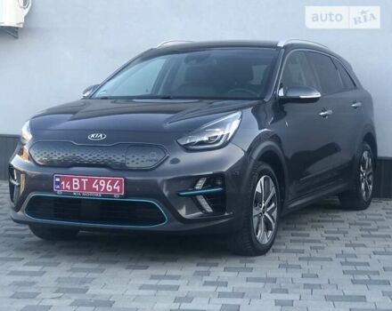 Сірий Кіа Niro, об'ємом двигуна 0 л та пробігом 125 тис. км за 18150 $, фото 7 на Automoto.ua