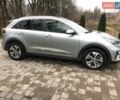 Серый Киа Niro, объемом двигателя 0 л и пробегом 100 тыс. км за 18750 $, фото 4 на Automoto.ua