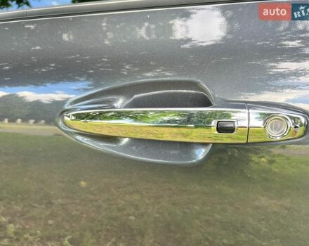 Серый Киа Niro, объемом двигателя 0 л и пробегом 165 тыс. км за 19000 $, фото 12 на Automoto.ua
