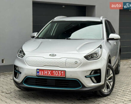 Сірий Кіа Niro, об'ємом двигуна 0 л та пробігом 139 тис. км за 17200 $, фото 10 на Automoto.ua