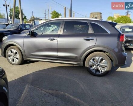 Серый Киа Niro, объемом двигателя 0 л и пробегом 129 тыс. км за 18555 $, фото 20 на Automoto.ua