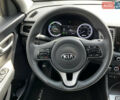Сірий Кіа Niro, об'ємом двигуна 1.6 л та пробігом 60 тис. км за 18000 $, фото 33 на Automoto.ua