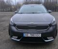 Сірий Кіа Niro, об'ємом двигуна 1.58 л та пробігом 80 тис. км за 21000 $, фото 1 на Automoto.ua