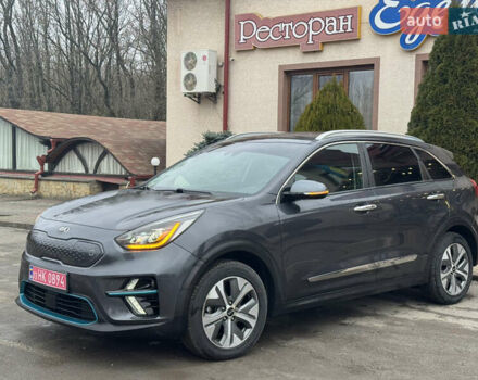 Серый Киа Niro, объемом двигателя 0 л и пробегом 148 тыс. км за 16950 $, фото 7 на Automoto.ua