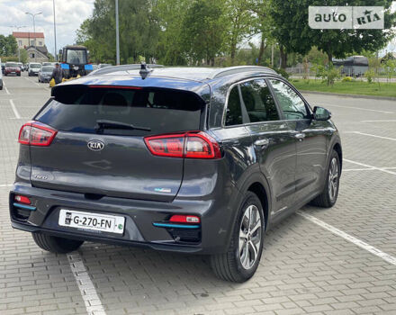 Сірий Кіа Niro, об'ємом двигуна 0 л та пробігом 170 тис. км за 18200 $, фото 34 на Automoto.ua