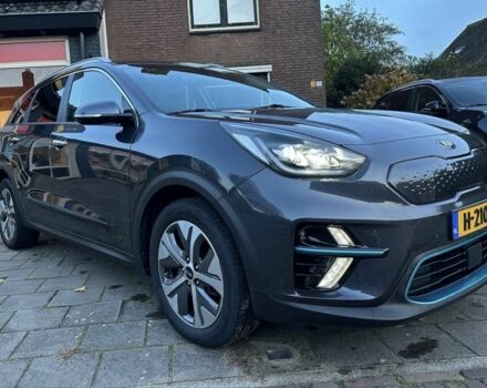 Киа Niro 2019 в Киеве на Automoto.ua Серый Киа Niro, объемом двигателя 0 л и пробегом 102 тыс. км за 16128 $, фото 6 на Automoto.ua