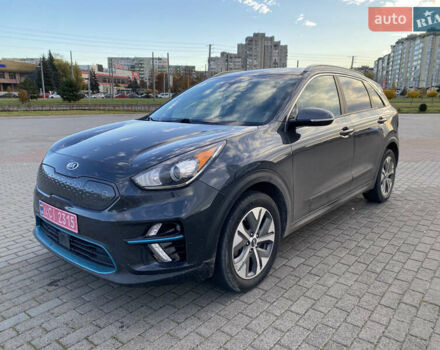 Сірий Кіа Niro, об'ємом двигуна 0 л та пробігом 295 тис. км за 15700 $, фото 2 на Automoto.ua