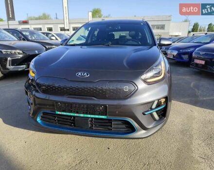 Серый Киа Niro, объемом двигателя 0 л и пробегом 129 тыс. км за 18555 $, фото 8 на Automoto.ua