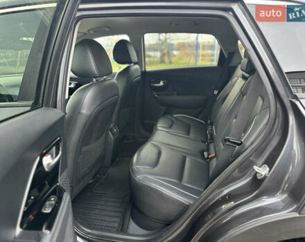 Серый Киа Niro, объемом двигателя 0 л и пробегом 157 тыс. км за 16999 $, фото 38 на Automoto.ua