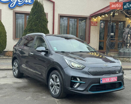 Серый Киа Niro, объемом двигателя 0 л и пробегом 148 тыс. км за 16950 $, фото 9 на Automoto.ua