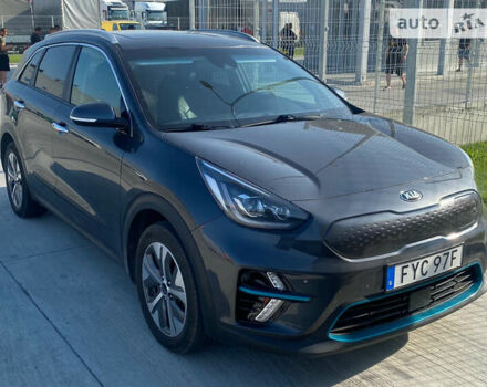 Сірий Кіа Niro, об'ємом двигуна 0 л та пробігом 102 тис. км за 22700 $, фото 40 на Automoto.ua