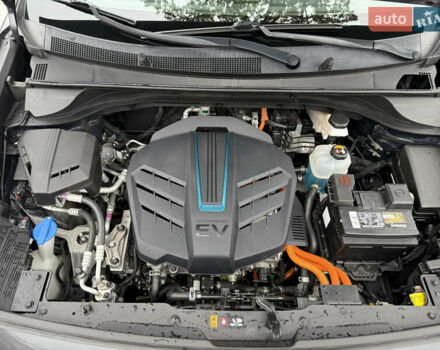Сірий Кіа Niro, об'ємом двигуна 0 л та пробігом 66 тис. км за 16900 $, фото 15 на Automoto.ua
