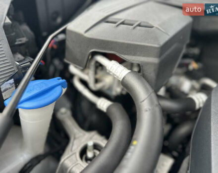 Серый Киа Niro, объемом двигателя 0 л и пробегом 157 тыс. км за 16999 $, фото 22 на Automoto.ua