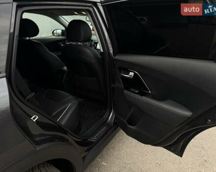 Сірий Кіа Niro, об'ємом двигуна 0 л та пробігом 101 тис. км за 16800 $, фото 13 на Automoto.ua