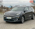 Серый Киа Niro, объемом двигателя 0 л и пробегом 157 тыс. км за 16999 $, фото 4 на Automoto.ua