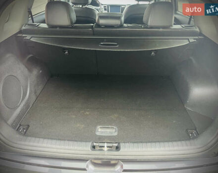 Серый Киа Niro, объемом двигателя 0 л и пробегом 102 тыс. км за 18900 $, фото 33 на Automoto.ua