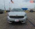 Сірий Кіа Niro, об'ємом двигуна 1.6 л та пробігом 117 тис. км за 12000 $, фото 1 на Automoto.ua