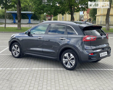 Сірий Кіа Niro, об'ємом двигуна 0 л та пробігом 170 тис. км за 18200 $, фото 38 на Automoto.ua