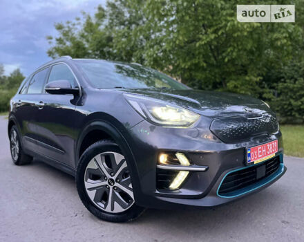 Серый Киа Niro, объемом двигателя 0 л и пробегом 132 тыс. км за 18399 $, фото 44 на Automoto.ua