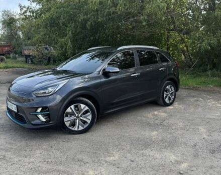 Сірий Кіа Niro, об'ємом двигуна 0 л та пробігом 145 тис. км за 18700 $, фото 7 на Automoto.ua