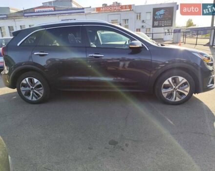 Серый Киа Niro, объемом двигателя 0 л и пробегом 129 тыс. км за 18555 $, фото 18 на Automoto.ua