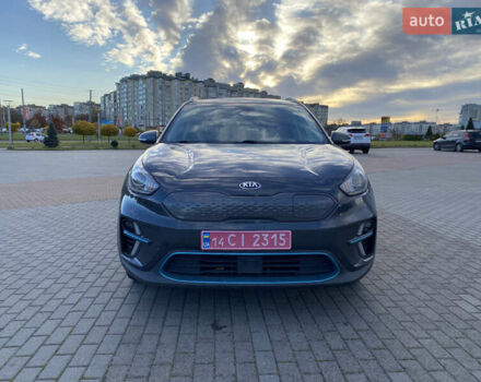 Сірий Кіа Niro, об'ємом двигуна 0 л та пробігом 295 тис. км за 15700 $, фото 1 на Automoto.ua