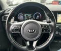 Серый Киа Niro, объемом двигателя 0 л и пробегом 120 тыс. км за 18600 $, фото 12 на Automoto.ua