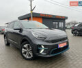 Сірий Кіа Niro, об'ємом двигуна 0 л та пробігом 155 тис. км за 16709 $, фото 4 на Automoto.ua