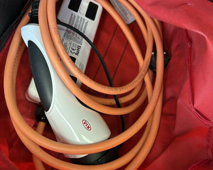 Киа Niro 2019 в Хмельницком на Automoto.ua Серый Киа Niro, объемом двигателя 0 л и пробегом 106 тыс. км за 17500 $, фото 25 на Automoto.ua