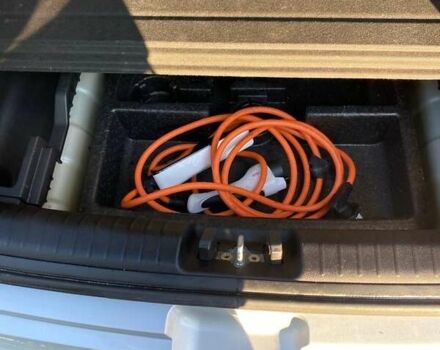 Киа Niro 2019 в Виннице на Automoto.ua Серый Киа Niro, объемом двигателя 0 л и пробегом 110 тыс. км за 17300 $, фото 2 на Automoto.ua