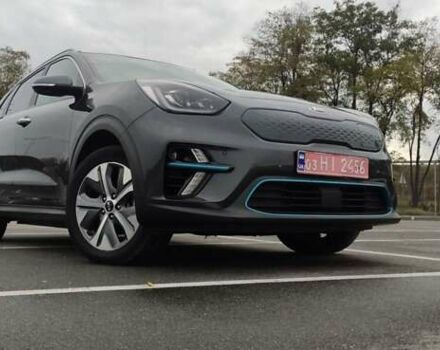 Киа Niro 2019 в Днепре (Днепропетровске) на Automoto.ua Серый Киа Niro, объемом двигателя 0 л и пробегом 149 тыс. км за 17800 $, фото 3 на Automoto.ua